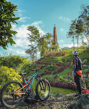 Pesona Puncak Skyland Wuluhan Jember