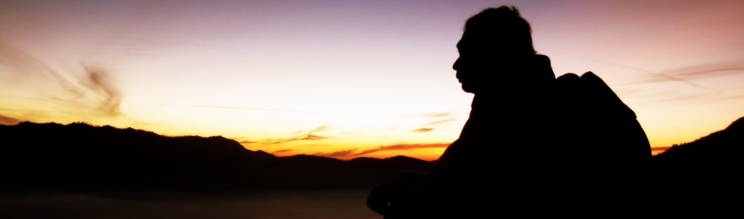 Mengejar Berkas Matahari di AIR TERJUN SEPUTIH | Jember Traveler