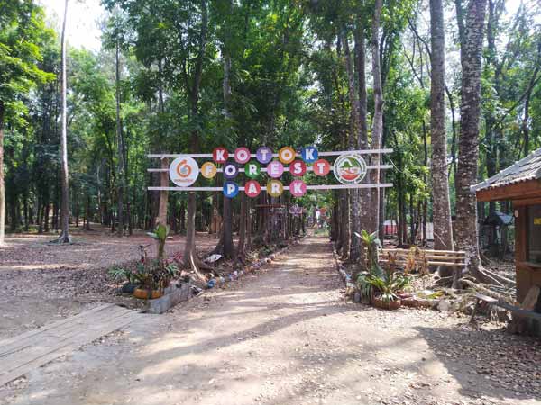 Pintu Masuk Kotok Forest Park