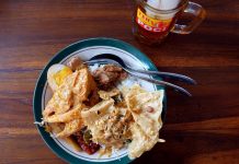 Gudeg dan Pecel Lumintu Jember