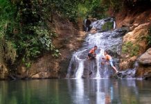 Air Terjun Sarang Tawon