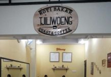 Roti Bakar Tjiliwoeng